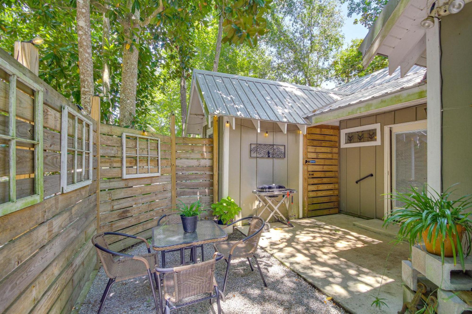 אושן ספרינגס Historic Biloxi Bay Cottage With Beautiful View מראה חיצוני תמונה