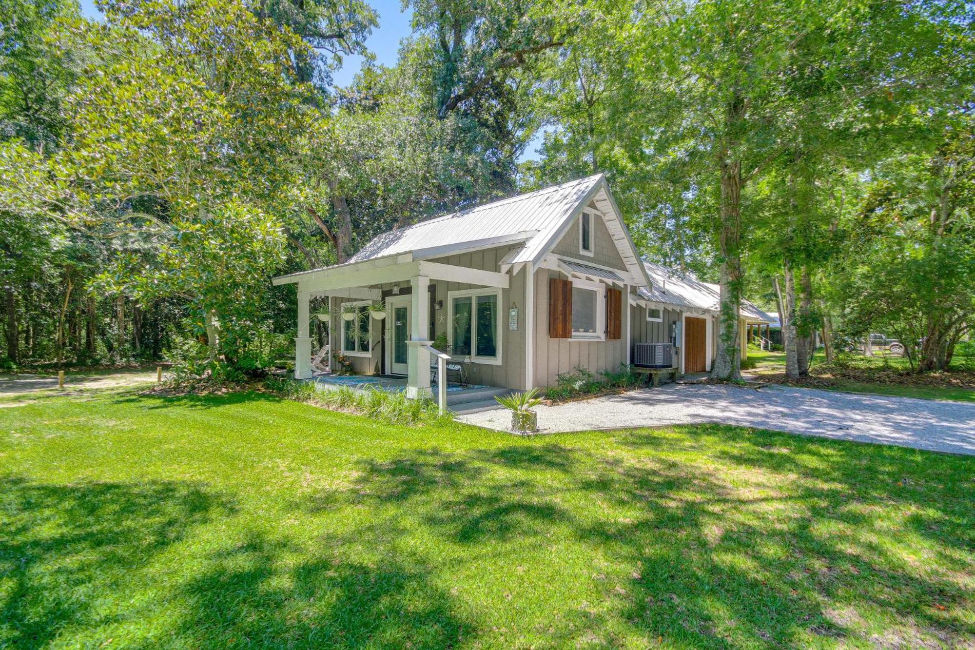 אושן ספרינגס Historic Biloxi Bay Cottage With Beautiful View מראה חיצוני תמונה